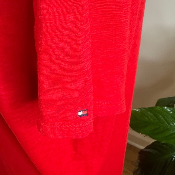 Tommy Hilfiger Red Short Sleeve Tee - Picture 4 of 5